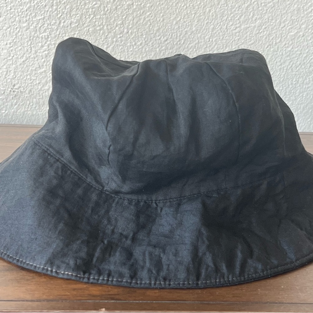 Reversible Bucket Hat (UNISEX)